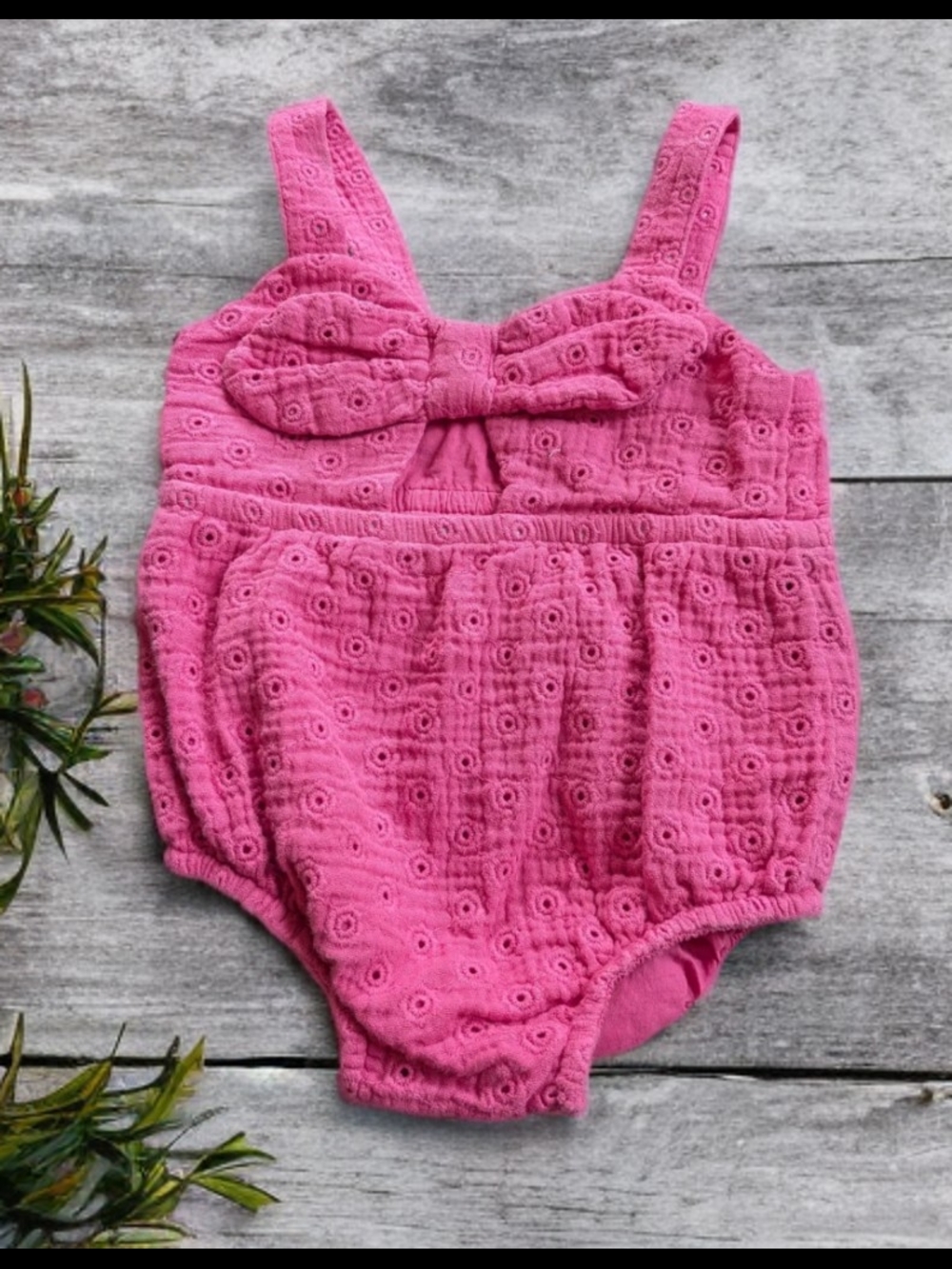 Cat & Jack Baby Pink Eyelet Romper size 6/9 months